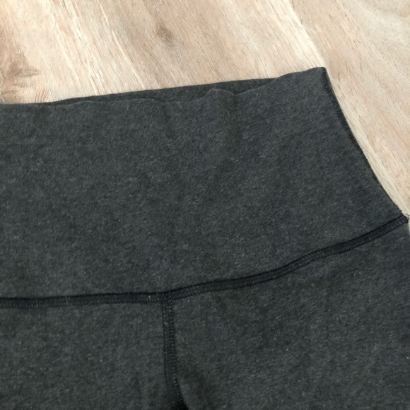 Lululemon Crop Cotton Wunder Under Grey - Picture 6 of 11